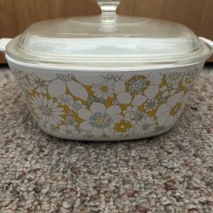 Corning Ware Vintage Floral Covered Casserole Dish - White and Yellow